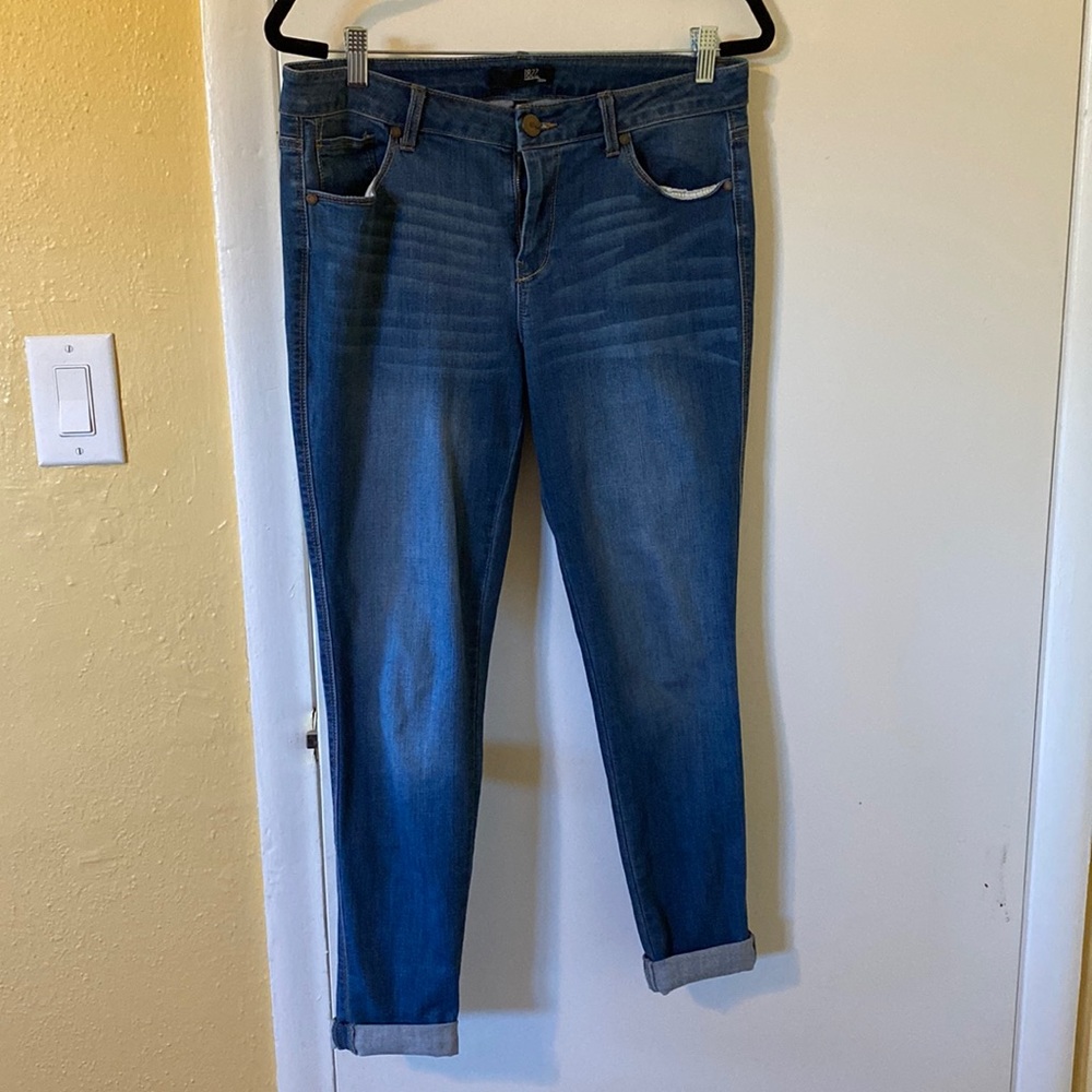 NWOT Dark blue wash skinny jeans